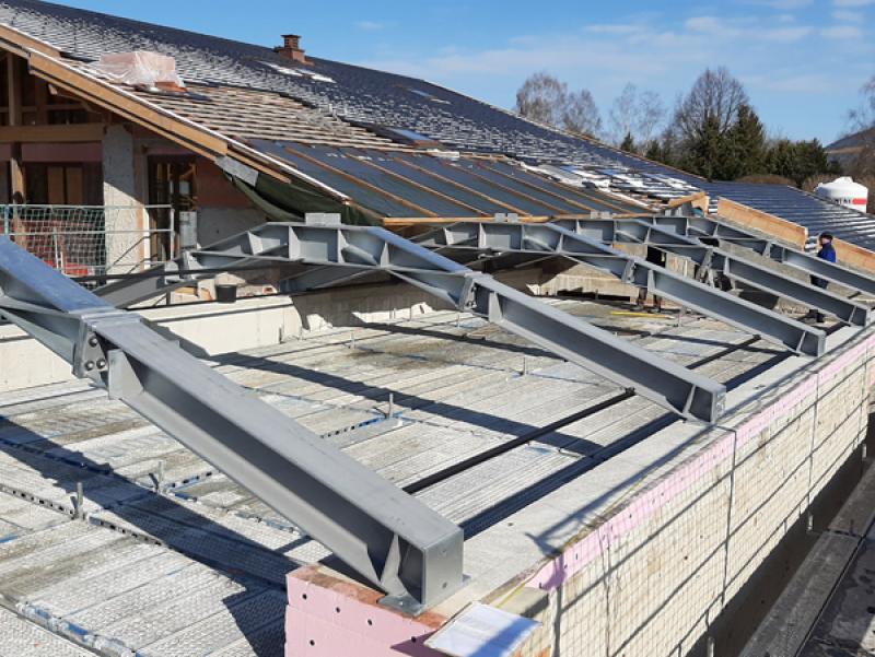 Dacherneuerung mit Dachsparren aus Stahl